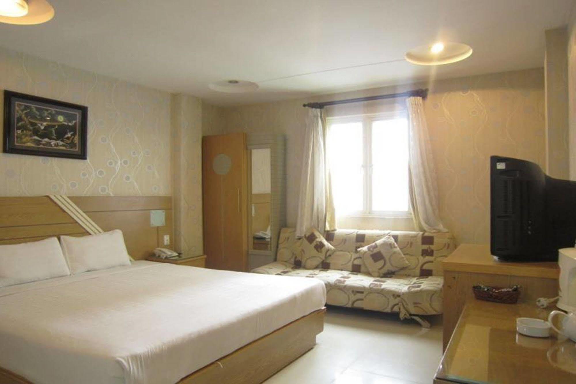 Song Anh Hotel 1 Ho Şi Min Exterior foto
